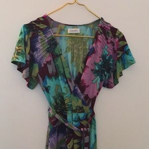 Calvin Klein | Beautiful watercolor dress